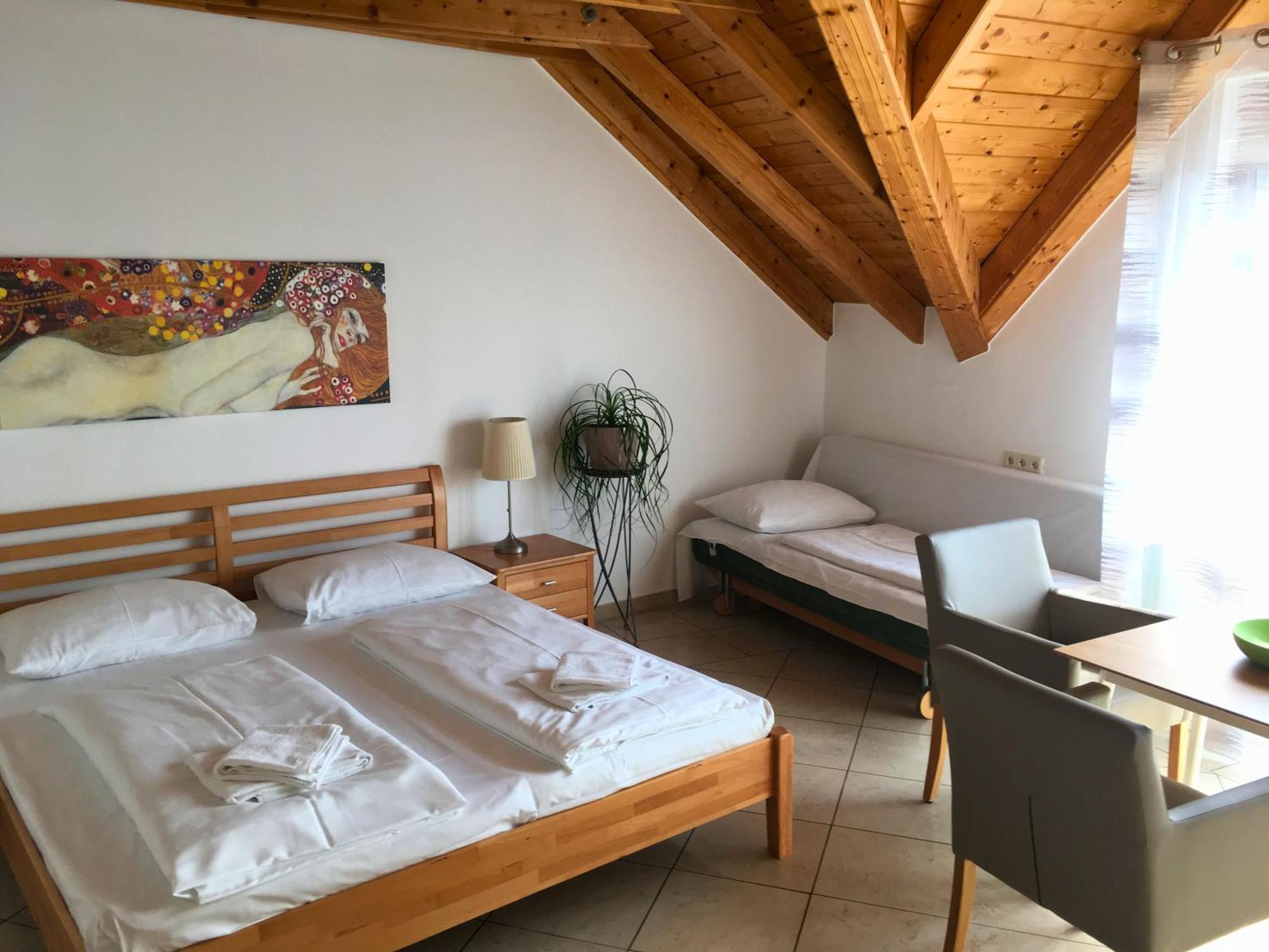 Ajo Balcony Lake View Studio Apartments - Self-Check-In Vienna Exterior photo